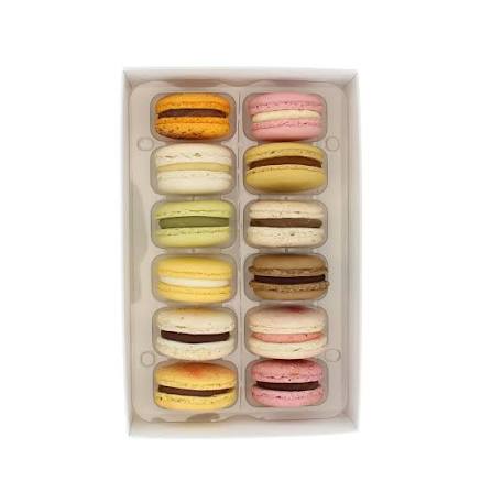 Macarons Box of 16